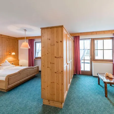 Hotel Peter 4*
